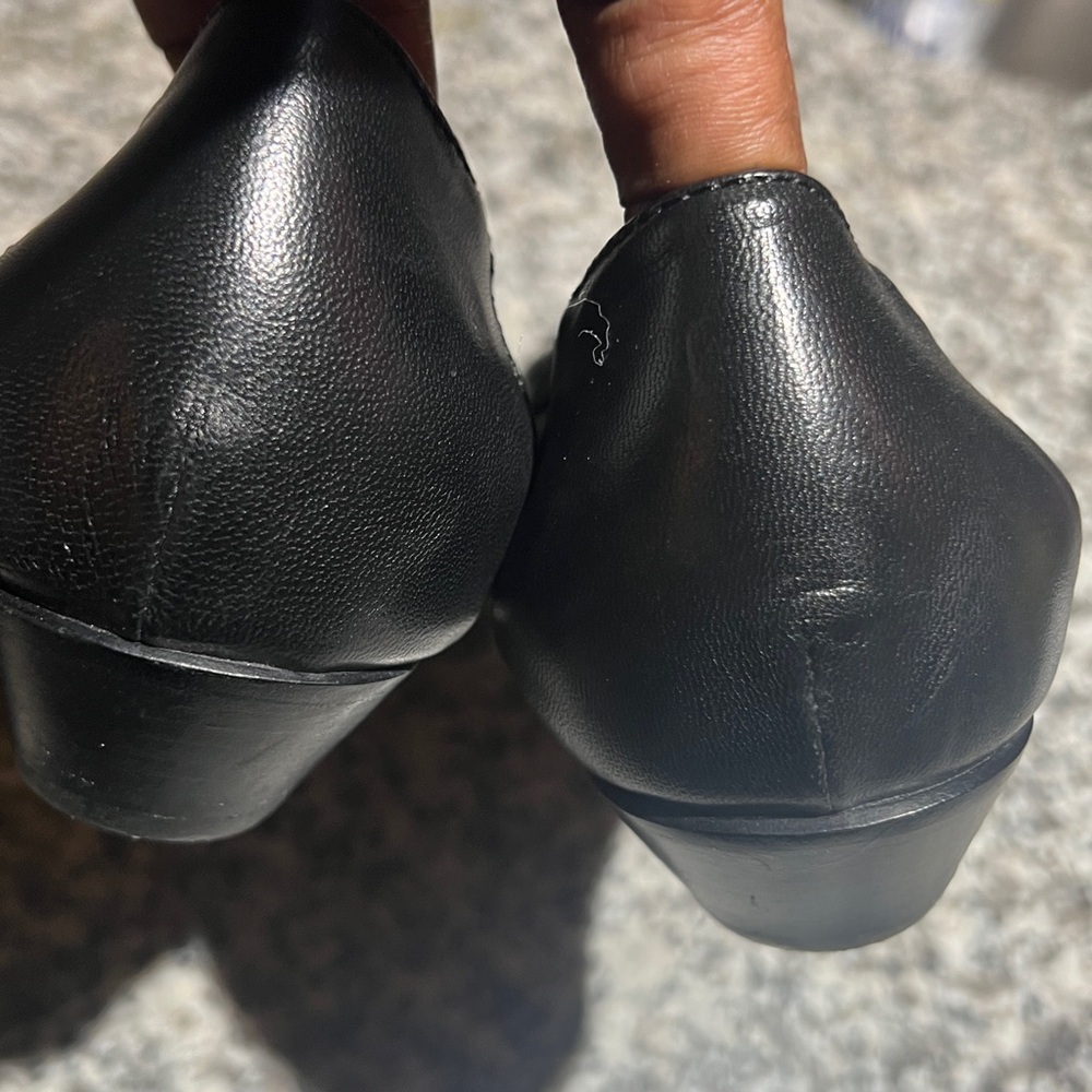 AGL Attilio Giusti Leombruni Black Leather Cap Toe Ballet Kitten Heels size 7.5 - Picture 4 of 11